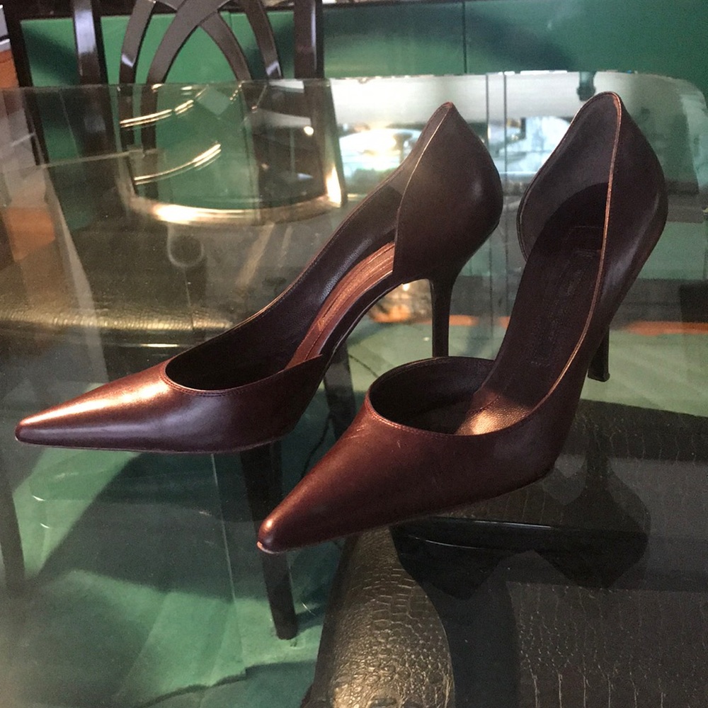 Narcisco Rodriguez 35.5 oxblood pump wood heel
